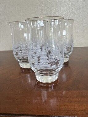 4 Libbey Christmas Frosted Pines Trees 14oz Tulip Tumblers Glasses VTG White